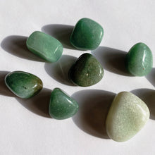 Load image into Gallery viewer, Aventurine Tumbled Stone