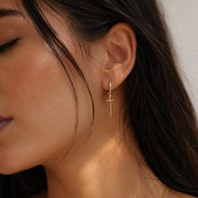 Load image into Gallery viewer, Sword of Venus Earrings