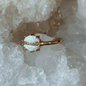 The Luna Opal Ring - Terra Soleil