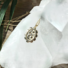 Load image into Gallery viewer, La Lune Necklace - Terra Soleil