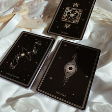 Load image into Gallery viewer, Dreamdust Tarot Deck