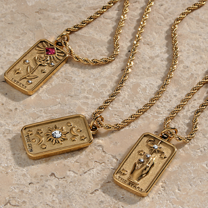 The Star Cartouche Necklace