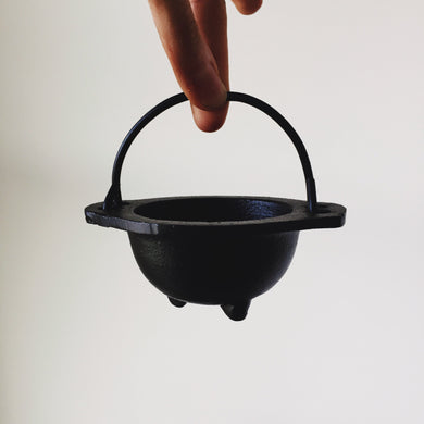 Mini Cast Iron Cauldron - Terra Soleil