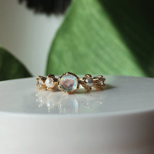The Wandering Moonstone Ring - Terra Soleil