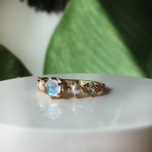 Load image into Gallery viewer, The Wandering Moonstone Ring - Terra Soleil
