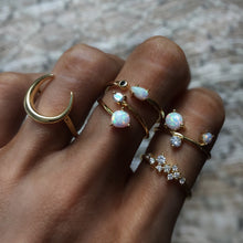 Load image into Gallery viewer, The Esmerelda Cluster Ring - Terra Soleil