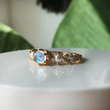 Load image into Gallery viewer, The Wandering Moonstone Ring - Terra Soleil