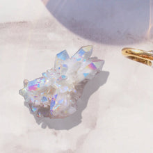 Load image into Gallery viewer, Spirit Quartz Crystal - Terra Soleil