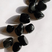 Load image into Gallery viewer, Obsidian Tumbled Stone