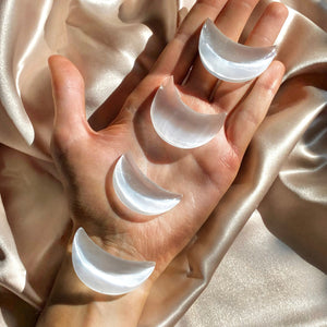 Selenite Moon Palm Stone - Terra Soleil